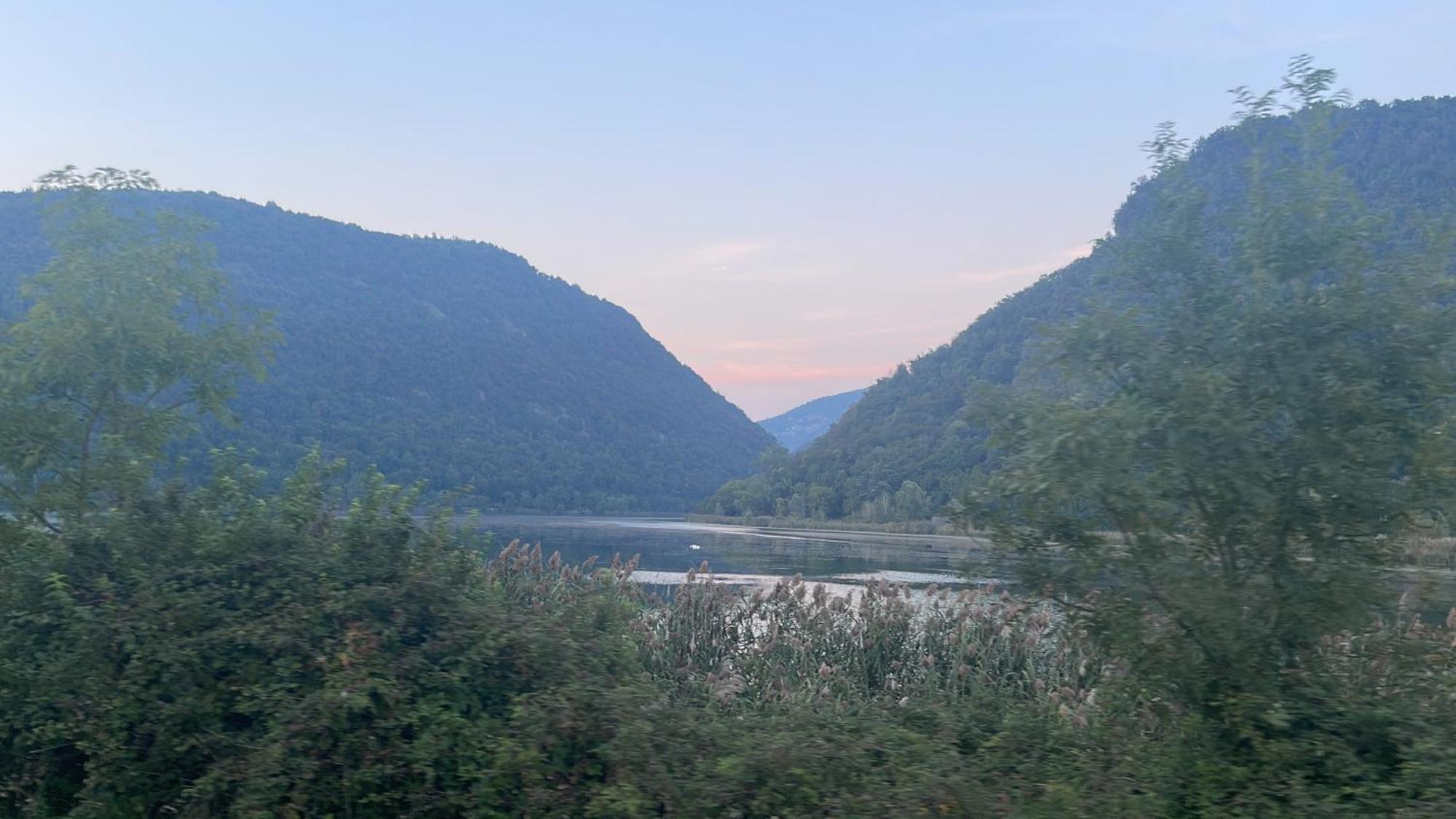 Laghi Di Como Appartamento Di Licinia E Mario Asso Eksteriør billede